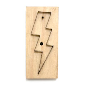 Blitzform Lederstanzen, kundenspezifische Blitzstahlregel-Metallpapierstanze, Lederhandwerks-Kraft-Werkzeug, Blitz-Sizzix-Stanzteile