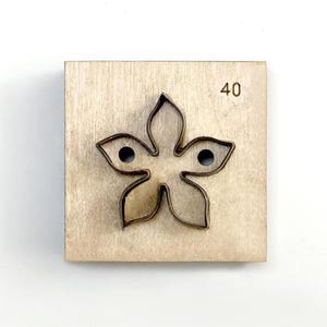 Troqueles de corte de cuero con hermosas flores, troqueladora de metal con regla de acero Sakura, herramienta Kraft para manualidades de cuero, troqueles Sizzix, herramienta para perforar artesanías