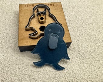 Duckling Bookmark Leather Cutting Die,Steel Rule Metal Die Cutter,Leather Crafts Kraft Tool,Sizzix Die cuts,Punch Crafts Tool / Height 6.5cm
