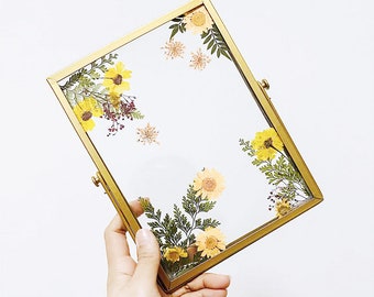 Pressed Flowers Brass Frame/Antlers Glass Frame/Dried Flowers Frame/Home Decor/Wedding Frames/frame art/memory gift