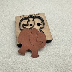 Marcapáginas de elefante bebé, troquel de corte de cuero, troqueladora de metal con regla de acero, herramienta para manualidades de cuero Kraft, herramienta para manualidades con troqueles Sizzix/altura 6,5 cm
