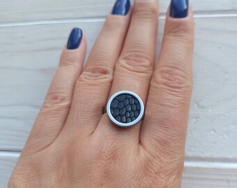 Black iguana leather ring Stainless steel ring Handmade ring Ukraine shops