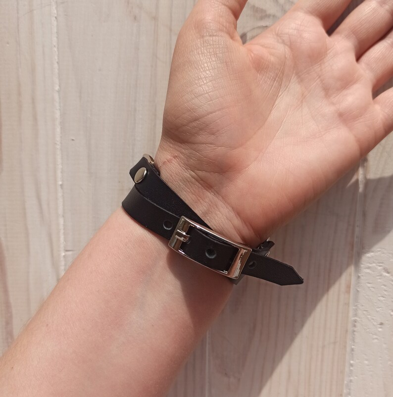 Gift ideas Bracelet with chain Genuine leather bracelet
