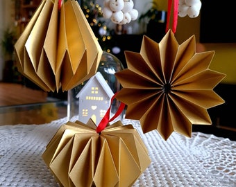 Klaar voor verzending | Gouden origami kerstversieringen | Set van 3 luxe iriserende kerstballen | Scandi kerst- en nieuwjaarsfeestdecoratie