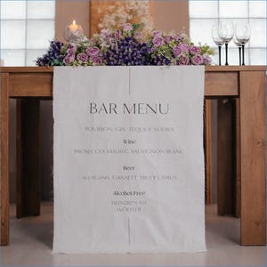 Eleganckie menu baru weselnego, niestandardowa tkanina lniana, klasyczny styl weselny, dekoracja na specjalny dzień, tablica lniana, powitanie weselne z tkaniny