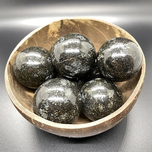 Nuummite Sphere, Gemstones, Quartz, Chakra, Root, Healing, Grounding, Calming, Clarity, Wisdom, Ancient