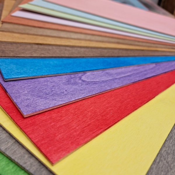 Farbiges Pappel Sperrholz - 4er-Set in bunten Farben und verschiedenen Größen - Ideal für Laser, CNC, DIY, Dekoration und zum Basteln.