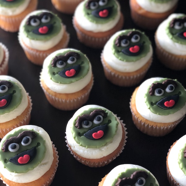 Oscar the Grouch Cupcake Toppers - Etsy