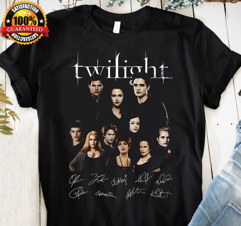 The Twilight Saga cast Full Signed Edward Cullen Bella Swan T Shirt