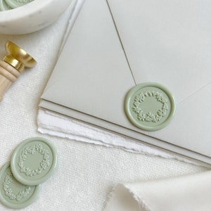 Lacre de cera com coroa botânica - Adesivo de lacre de cera floral personalizado - Lacre de envelope feito à mão - Lacre de cera floral - Adesivo de lacre de cera autoadesivo