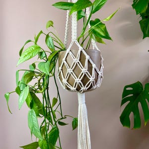 Net Macrame Plant Hanger, Hanging Planter Indoor, 31”, Handmade Plant Lover Gift