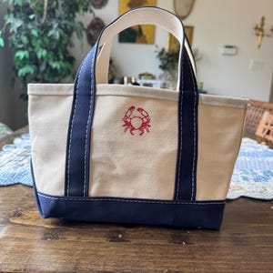 Embroidered Crab Mini Boat and Tote