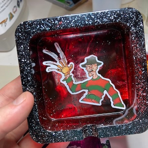 Beetlejuice ashtray