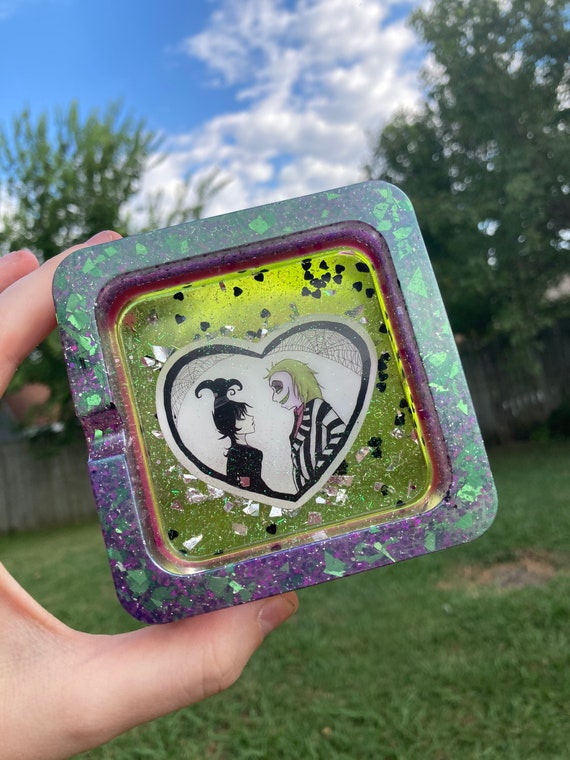 Beetlejuice ashtray