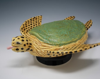 Sea Turtle in Antique Green