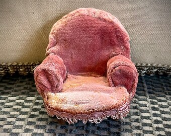 Antique style dolls house miniatures arm chair made with antique dusky pink velvet, 1/12th scale