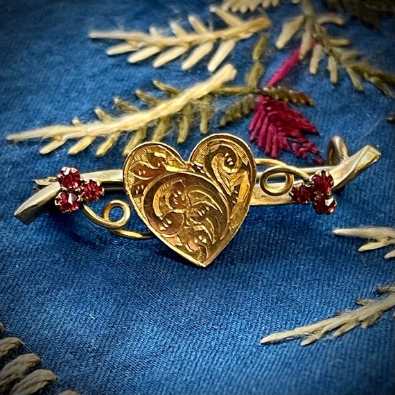 Beautiful Victorian antique love heart costume br… - image 1