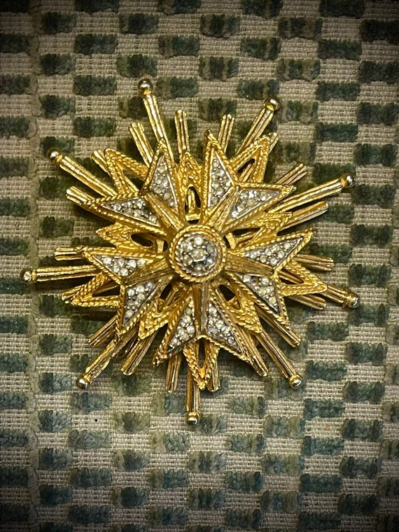 Genuine Kenneth Jay Lane vintage crystal gold star