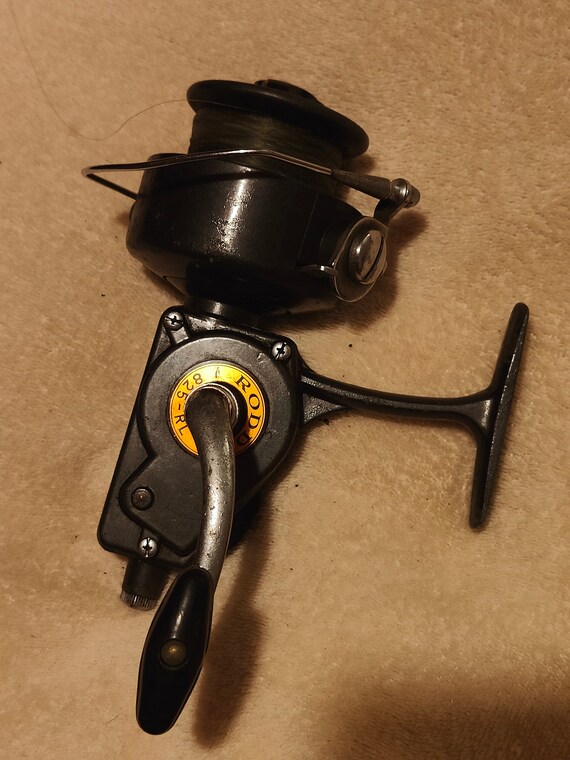 Vintage Roddy 825 RL Fishing Reel Etsy