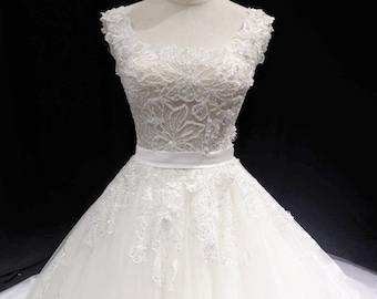 Pearl Beaded Square Neck Sleeveless Wedding Dress - Princess