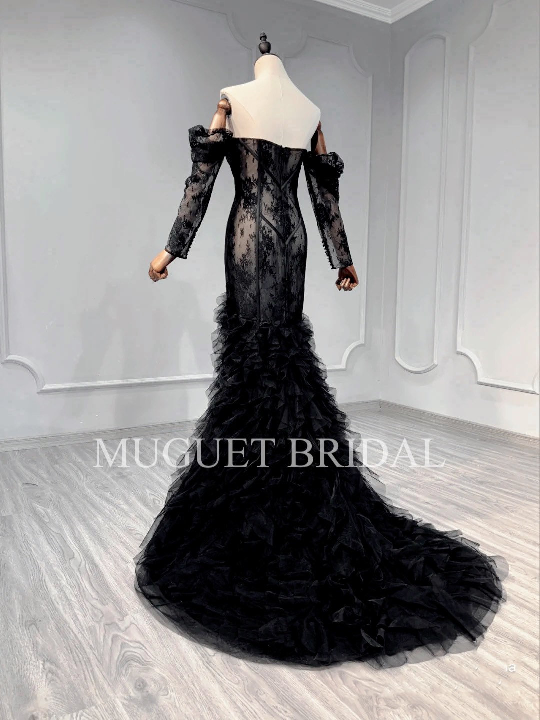 Black off the Shoulder Long Sleeve Mermaid Lace Wedding Dress 