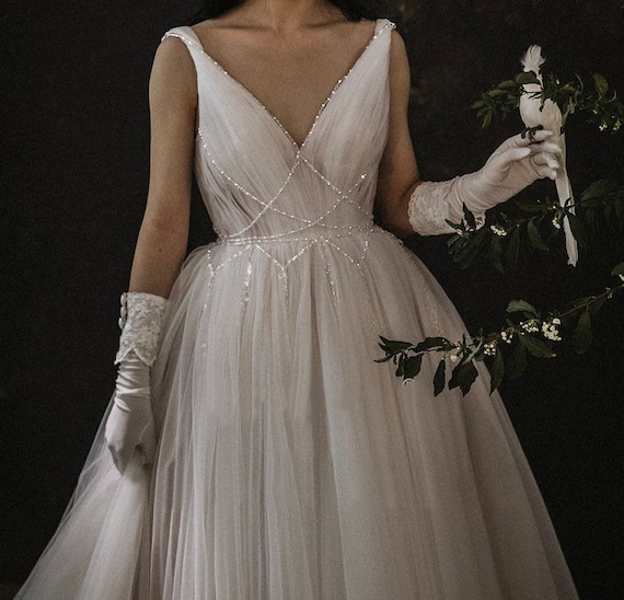 v neck beaded wedding dress Beaded Lace Embroidery V-neck Satin Ball Gowns Wedding Dresses For Women