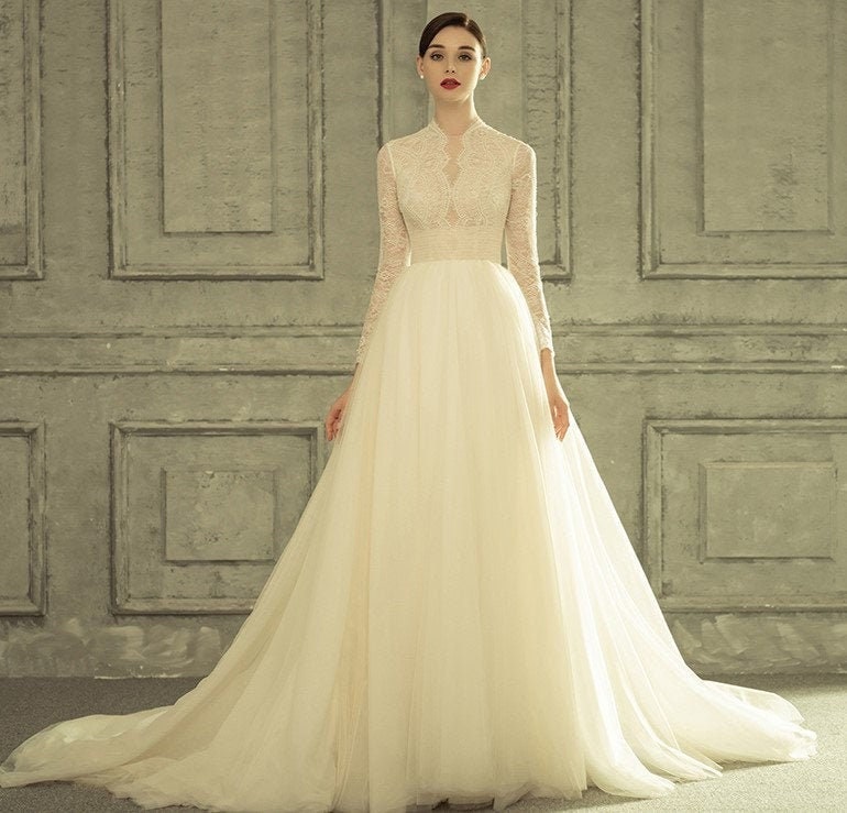 GK DuJour: A Grace Kelly-Inspired Gown