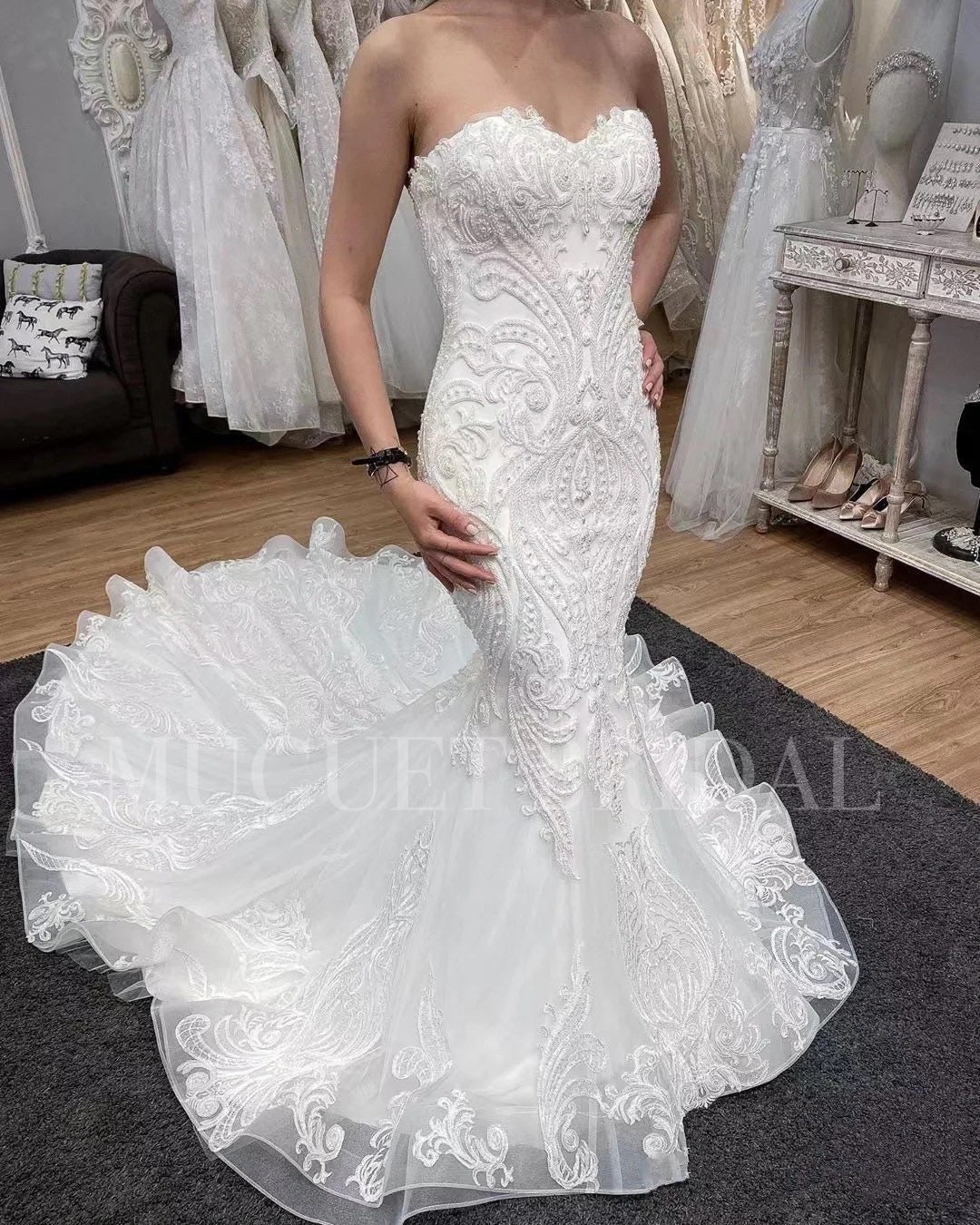 Satin Trumpet Mermaid Beading Strapless Wedding Dress Satin Trumpet Mermaid Beading Strapless Wedding Dress