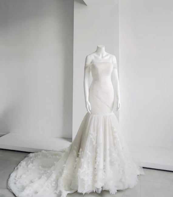 chinese dress ladies Tulle and Lace Mermaid Wedding Dresses Long Train – loveangeldress main image 0