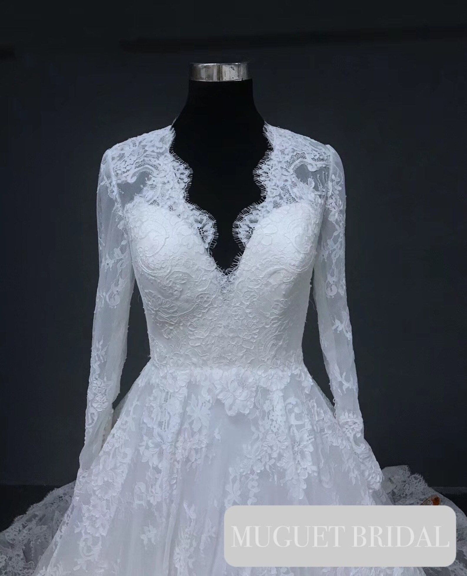 A-Line Long Sleeves Lace V Neck Wedding Dress