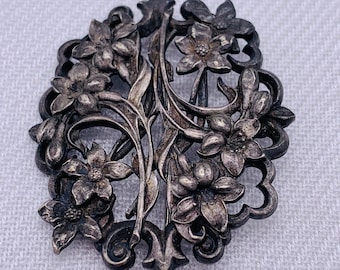 Vintage Pewter Lillies Pin Peter Jewelry Vintage Jewelry