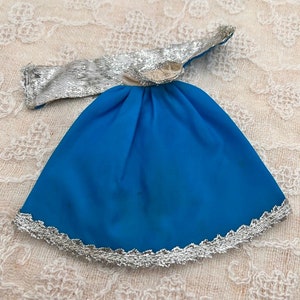 Dawn Doll Gowns Topper Blue Belle Gown Matching Shawl Blue Silver Threads