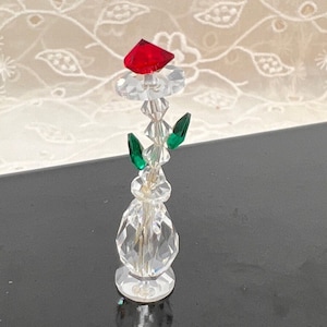 Miniature Valentine Heart Single Rose Bud Crystal Caravan Vintage 2&quot;