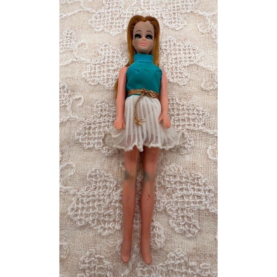 Dawn Dolls: Official Encyclopedia ドーンドール-