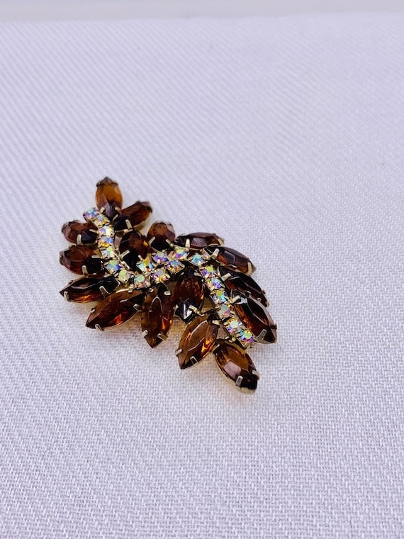 Vintage Deep Amber and Aurora Borealis Crystal Pin