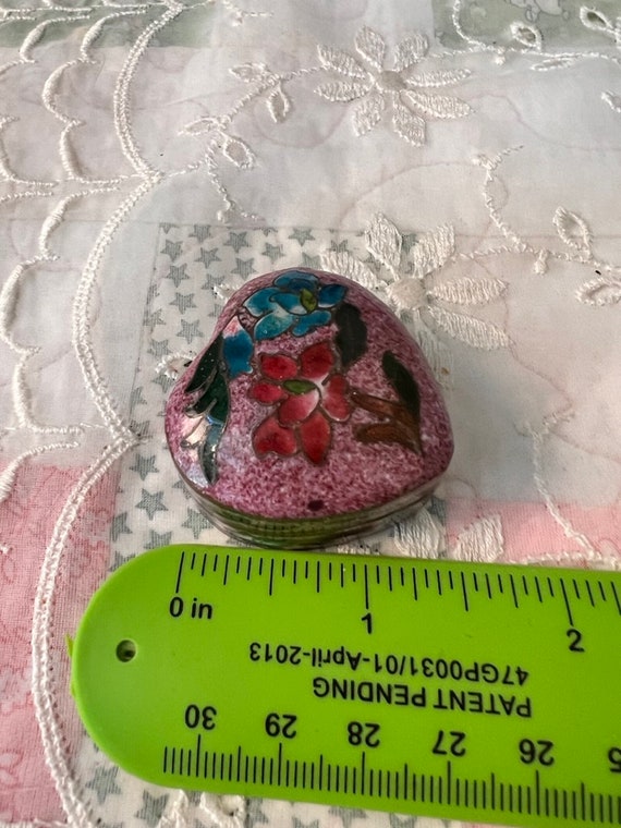 Vintage Pill Box Heart Shaped Cloisonné Floral Pi… - image 5