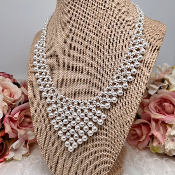 Vintage Pearl Bib Necklace 17" Plus 3" Extender