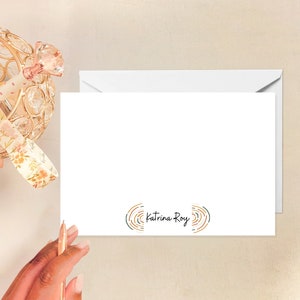 Ensemble de papeterie personnalisé | Conception minimale d’arc-en-ciel | Ensemble d’écriture de lettres | Cadeaux de moins de 10 ans | Cartes de notes personnelles
