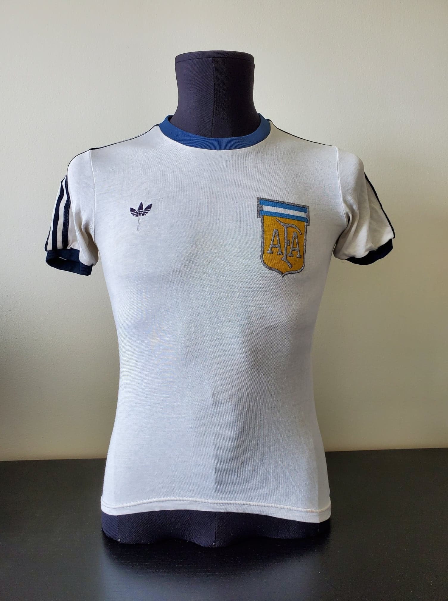 France L/S home shirt 1978 (FIFA World Cup) in Small (rare) - Football &  Vintage Amsterdam