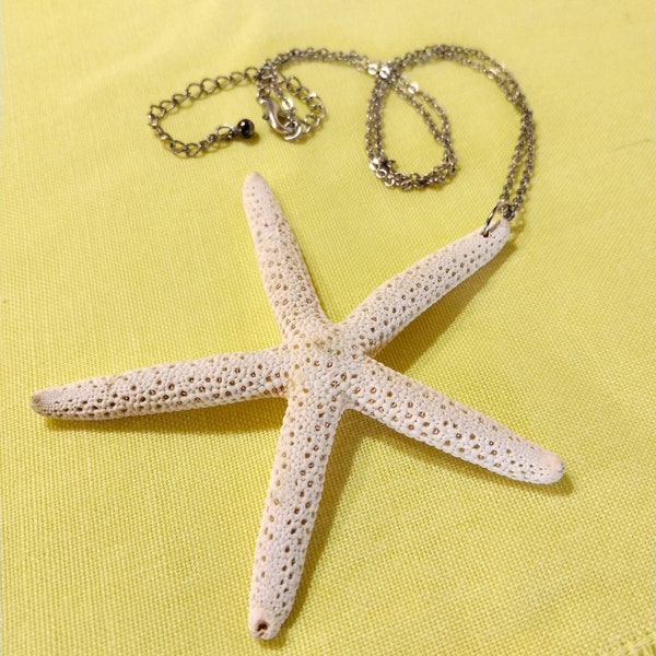 Starfish Necklace - Real Starfish - Vintage Summer or Beach Wedding Jewelry