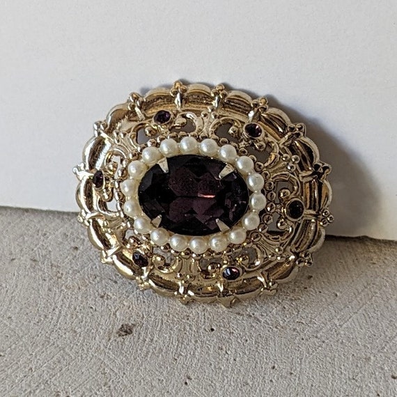 Vintage Coro Amethyst Glass Oval Faux Pearl Brooc… - image 3