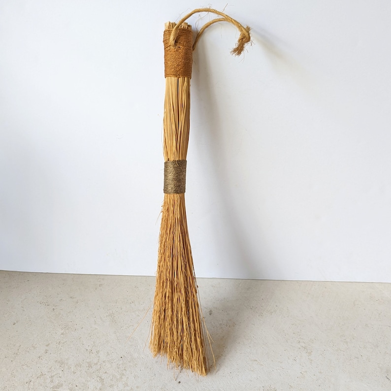 Vintage Hand Made Straw Broom, Handmade Straw Broom, Hand Tied Broom, Hearth Broom, Farm House