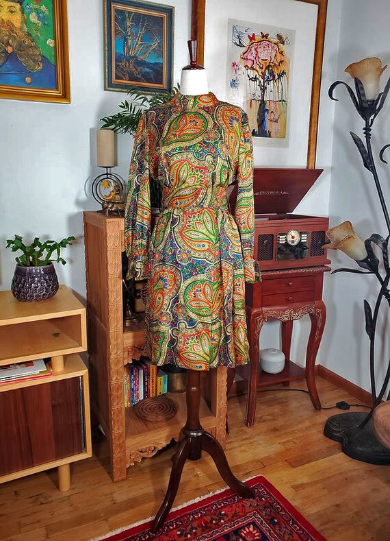 Vintage 60s Leo Narducci Paisley Long Sleeve Psych