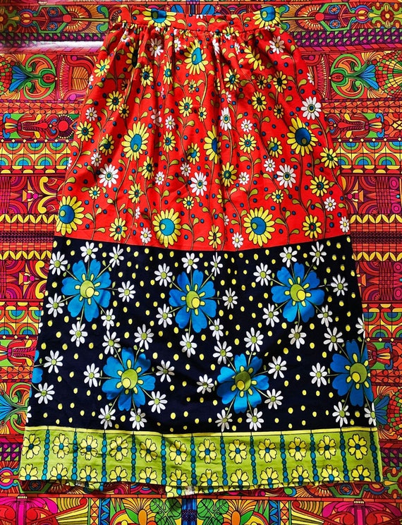 70's Daisy Maxi Skirt