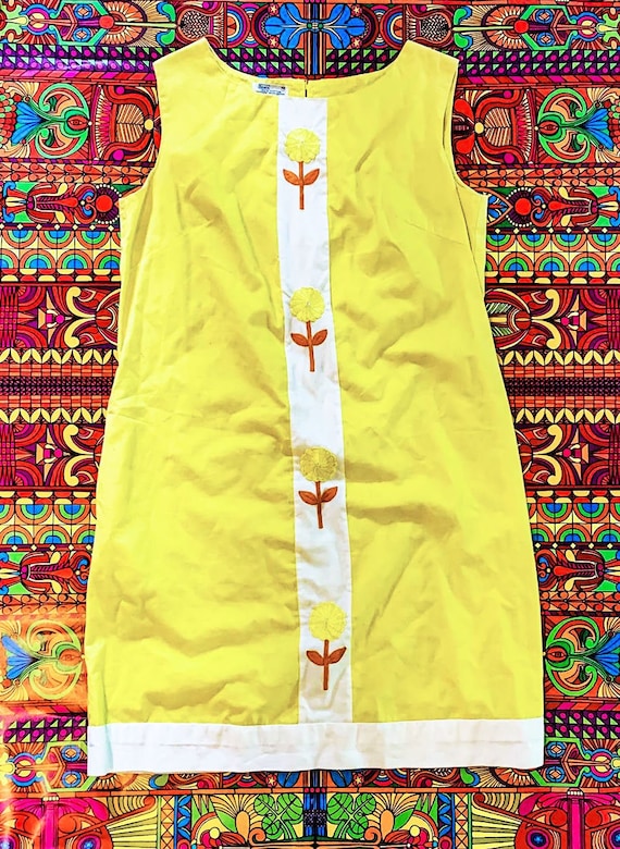 Yellow 60's Flower Power Shift Dress L