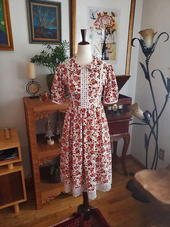 Vintage Floral Cottagecore Dress