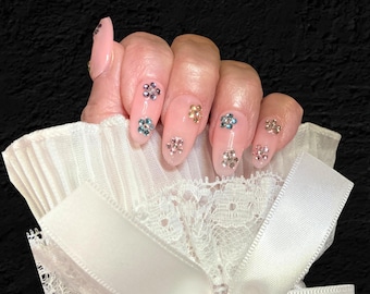Crystal Flower Rhinestone Nails