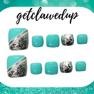 Blue Toe Nails, Blue and Silver Toenails, Fake Toenails, Glue on Toenails
