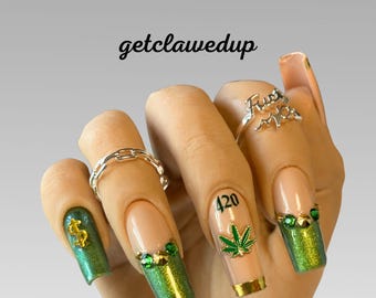 Press on Nails MJ leaf French