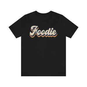 Camiseta de comida, escritura retro, estilo vintage Black